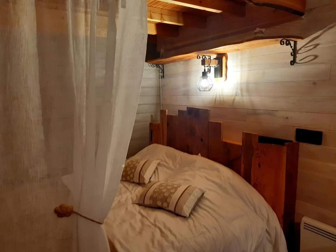 Tiny House Guest House Saint-Vallier  Bagian luar foto
